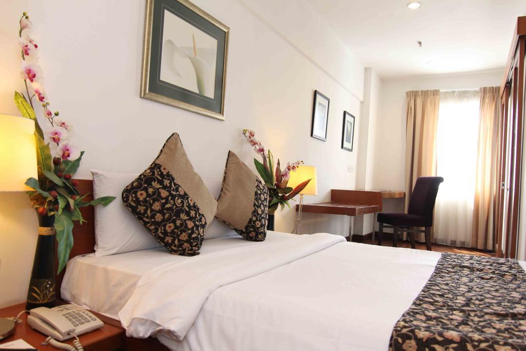 Peninsula Residence All Suite Hotel Kuala Lumpur Bagian luar foto