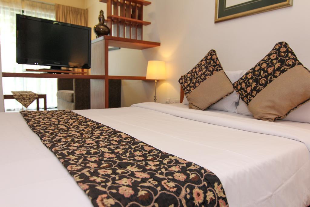 Peninsula Residence All Suite Hotel Kuala Lumpur Bagian luar foto