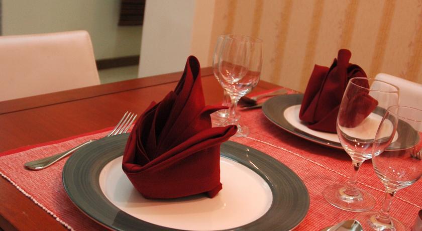 Peninsula Residence All Suite Hotel Kuala Lumpur Bagian luar foto
